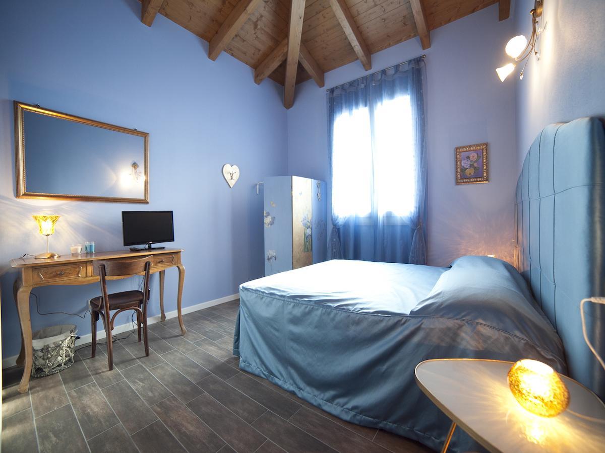 Agriturismo Fondo Gesu Sala Bolognese Pokoj fotografie